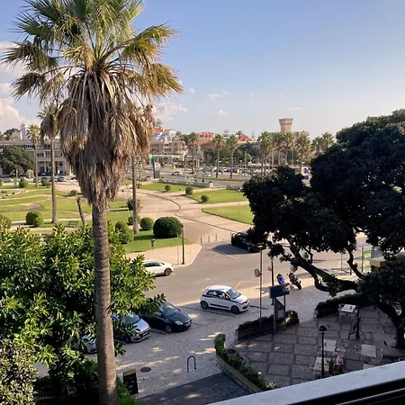 2min From & Iconic Casino Garden Views Estoril