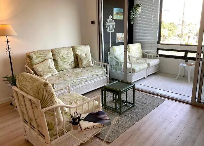 Apartamento 2min From & Iconic Casino Garden Views